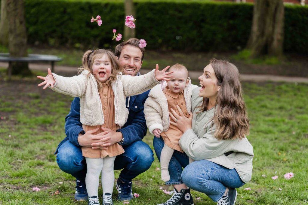 family photographer manchester and cheshire